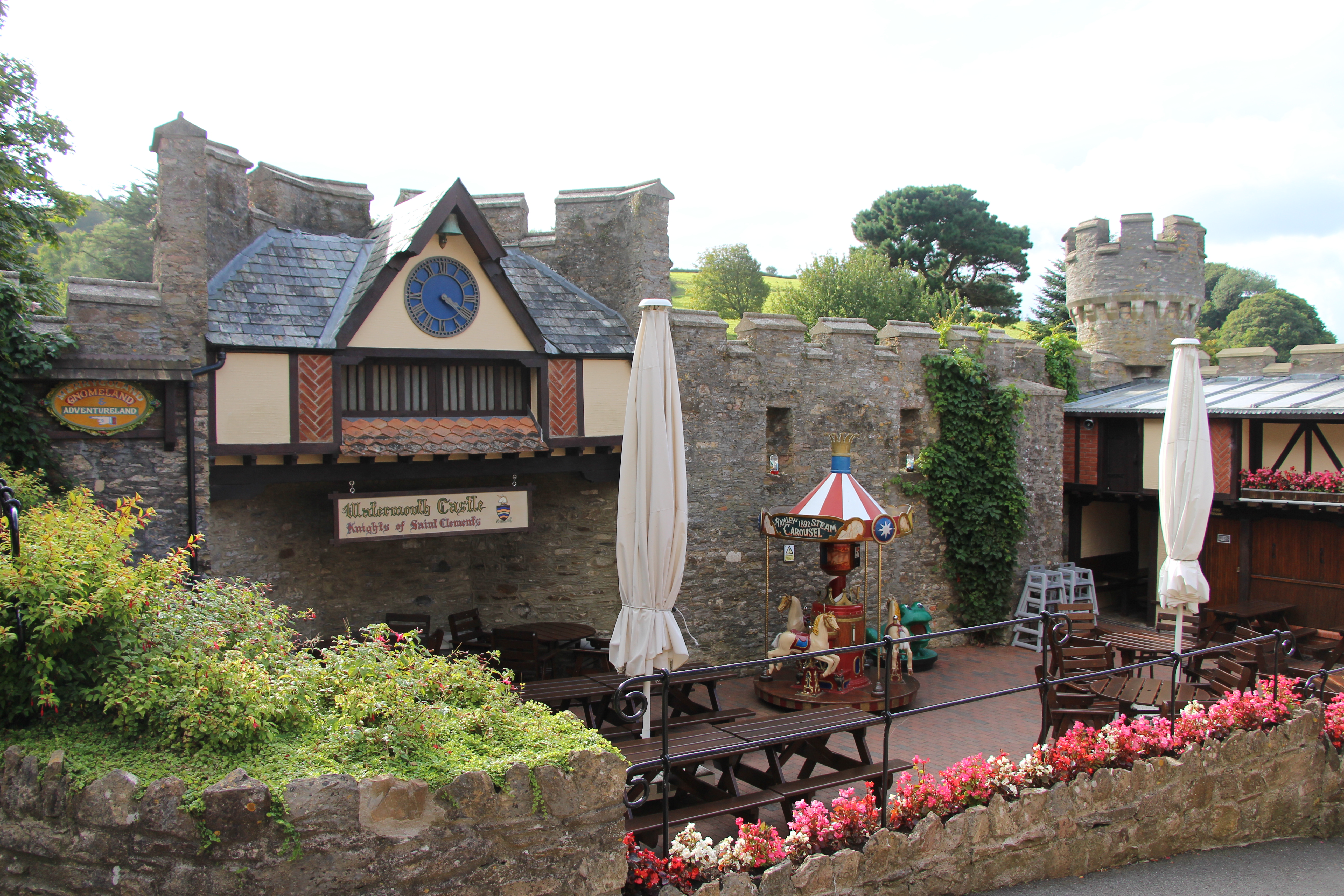 Courtyard1